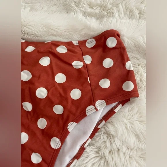 Xhilaration polka dot high waist bikini bottom. Size medium. - Picture 3 of 4